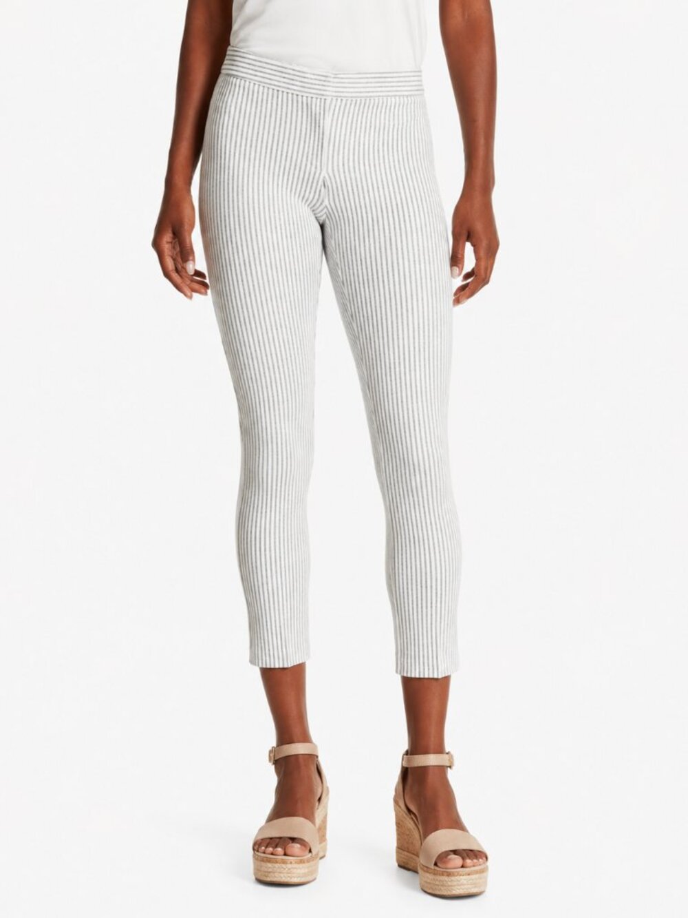 NWT Amanda & Chelsea White Gray Stripe Crop Stretch Pants Size 4 Petite